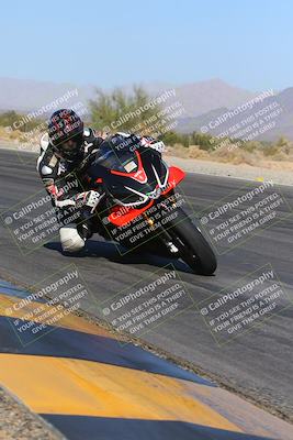 media/Dec-09-2023-SoCal Trackdays (Sat) [[76a8ac2686]]/Turn 3 Inside (1015am)/